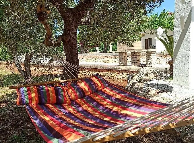Su Monte Abele Villa *